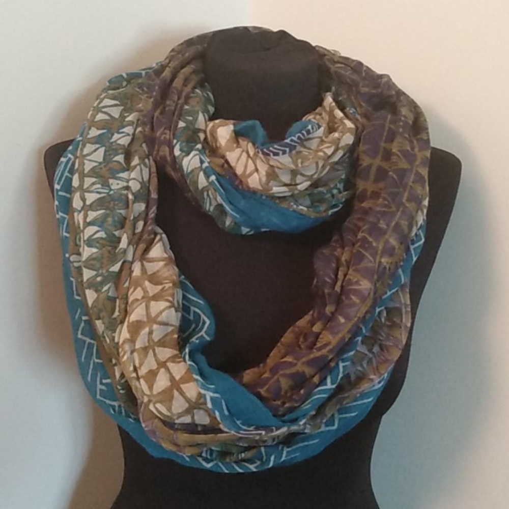 D&Y Infinity Scarf